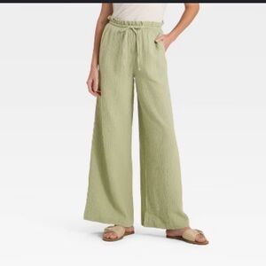 Women's High-Rise Wide Leg Pull-On Pants - Universal Thread™